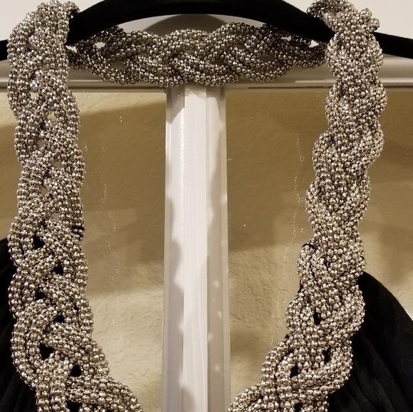 TwentyOne Halter Top - Picture 4 of 5